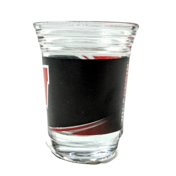 NWT Wisconsin Badgers Mascot Clear Glass Shot Glasses Set of 2 - Picture 2 of 9